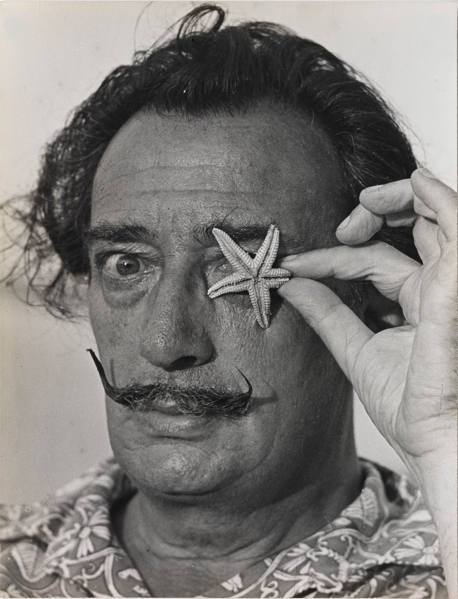 サルバドール・ダリ © X. Miserachs/Fundació Gala-Salvador Dalí, Figueres,2016. Image Rights of Salvador Dalí reserved. Fundació Gala-Salvador Dalí, Figueres, 2016. 