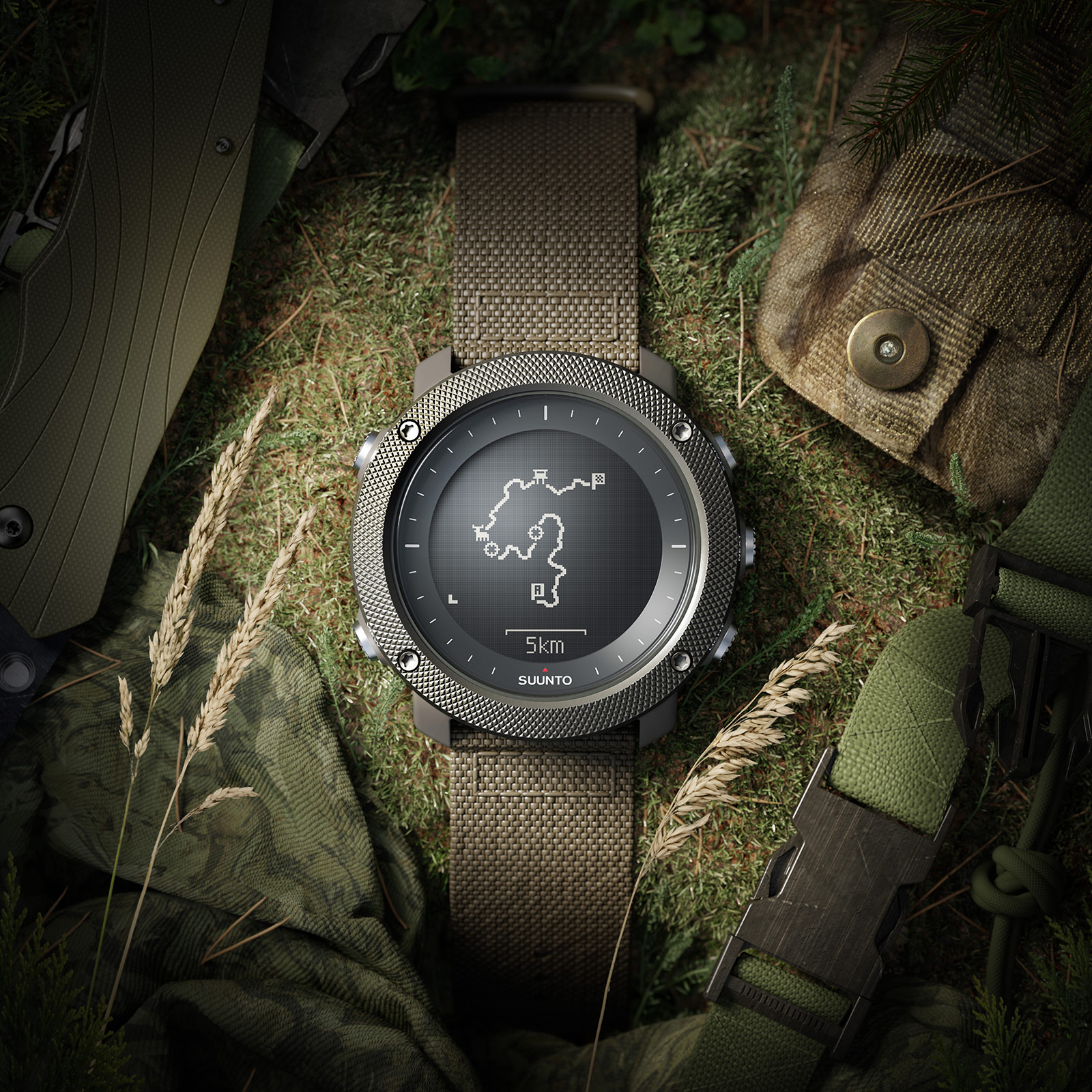 「SUUNTO TRAVERSE ALPHA」の「FOLIAGE（フォリッジ）」モデル。他に「STEALTH（ステルス）」モデルもある。