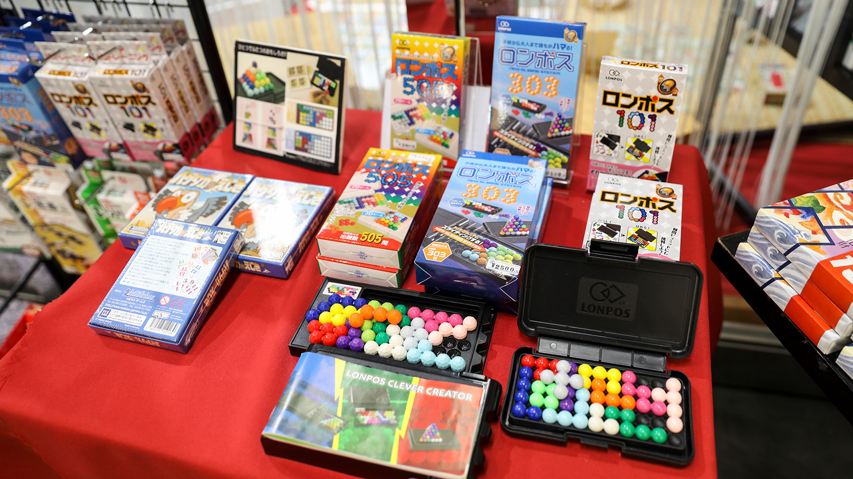 東京・神保町の”知恵とあそびの宝箱” 奧野かるた店 「小倉 東京・神保町の”知恵とあそびの宝箱” 奧野かるた店 「小倉